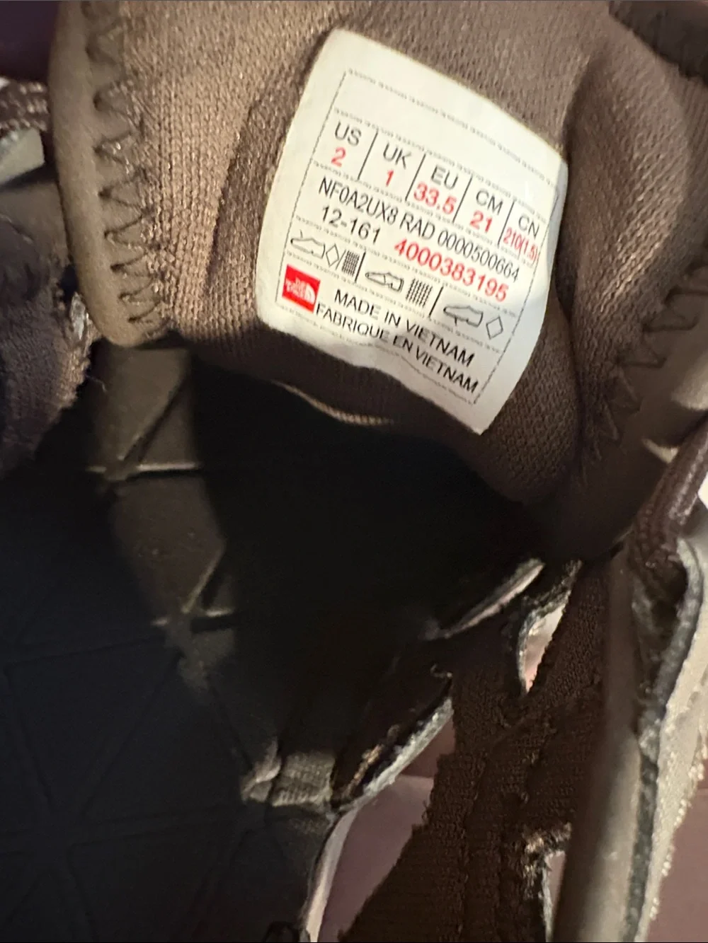 The North Face Kids Gray and Orange Young Hedgehog Sandals